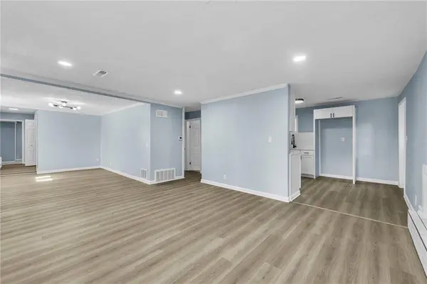 242 S Terrace AVE, Liberty, MO 64068