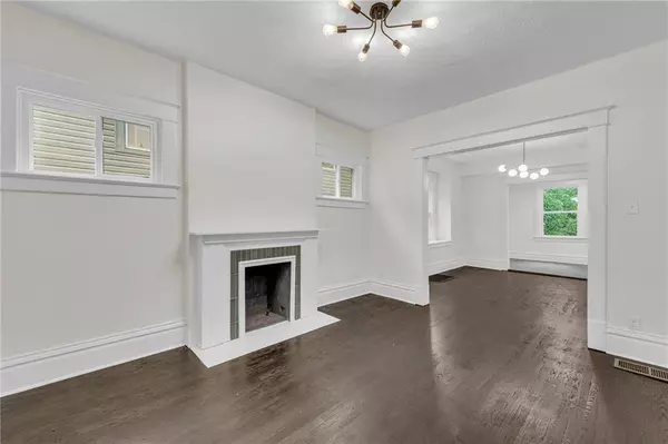 4414 Forest AVE, Kansas City, MO 64110