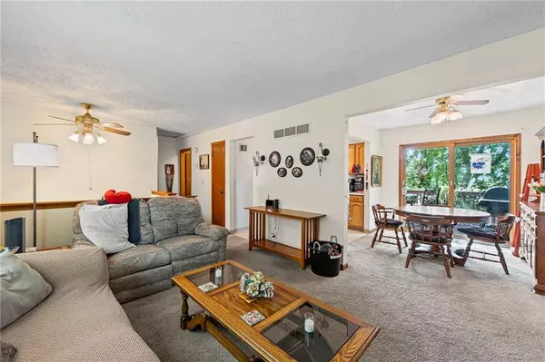 9509 NW 59th TER, Kansas City, MO 64152