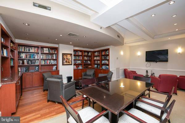 1500 CHESTNUT ST #6D, Philadelphia, PA 19102