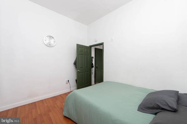 876 N 19TH ST, Philadelphia, PA 19130