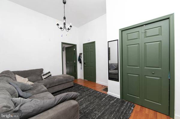 876 N 19TH ST, Philadelphia, PA 19130