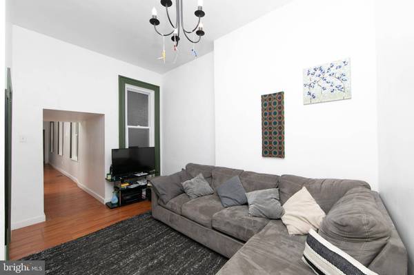 876 N 19TH ST, Philadelphia, PA 19130