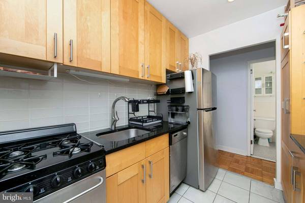 2601-00 PENNSYLVANIA AVE #849, Philadelphia, PA 19130