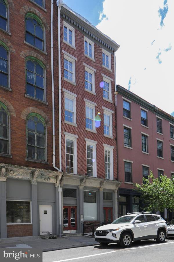 309-00 N 3RD ST #C, Philadelphia, PA 19106