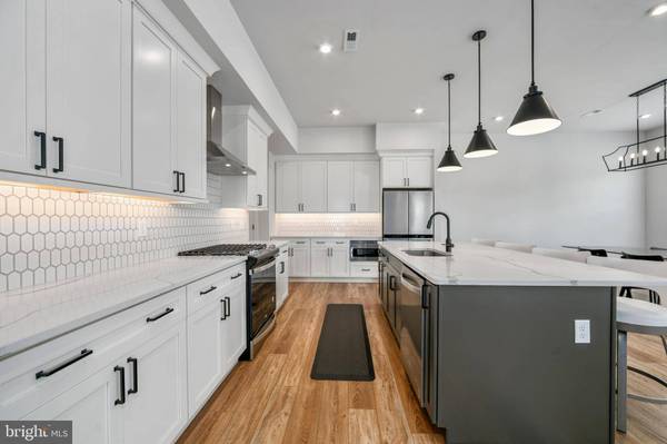 12 BALDWIN CT, Medford, NJ 08055