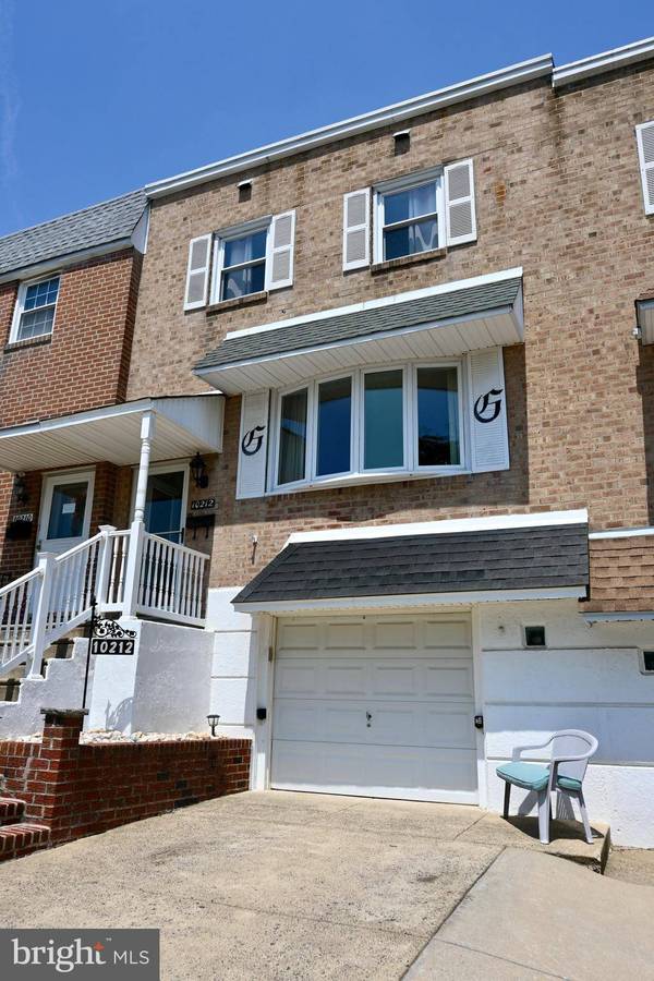 10212 WOBURN PL, Philadelphia, PA 19114