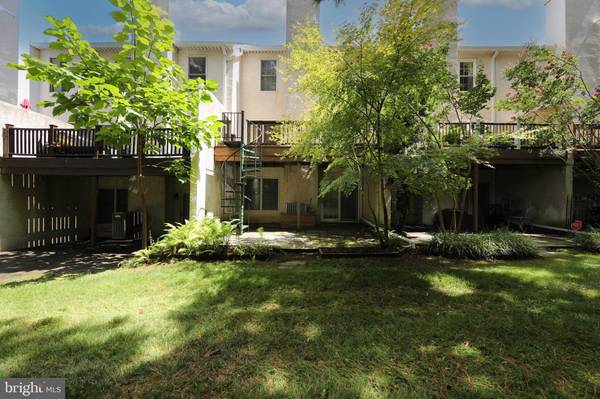 3051 MITCHELL, Lafayette Hill, PA 19444