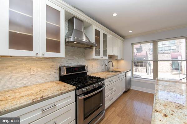 1403 S 20TH ST, Philadelphia, PA 19146