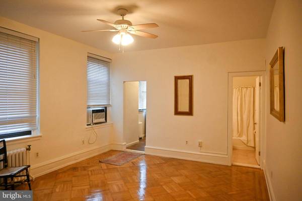 250 S 13TH ST #3G, Philadelphia, PA 19107