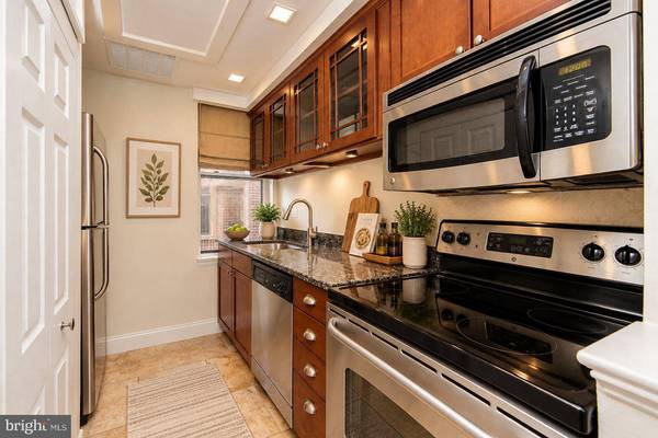 1704-00 WALLACE ST #202, Philadelphia, PA 19130