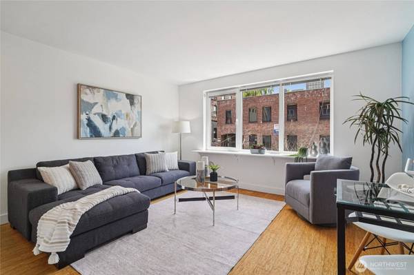 2504 Western AVE #326, Seattle, WA 98121