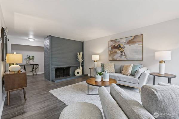 15214 NE 8th ST #G14, Bellevue, WA 98007