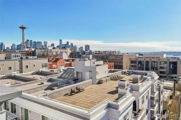 520 2nd AVE W #409, Seattle, WA 98119