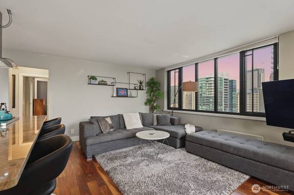2100 3rd AVE #2601, Seattle, WA 98121