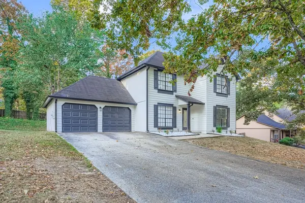 2720 Thornbury Way, Atlanta, GA 30349-7118