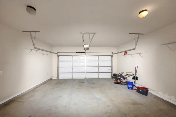 2375 Walker Dr, Hampton, GA 30228-3811