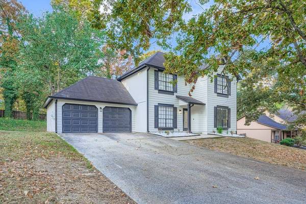 2720 Thornbury Way, Atlanta, GA 30349-7118