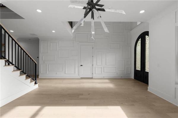 409 Thunder RD, Buford, GA 30518