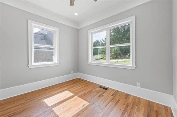 4267 Matisse LN, Fairburn, GA 30213