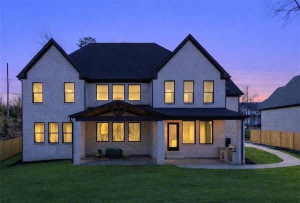 3235 Smithtown RD, Suwanee, GA 30024