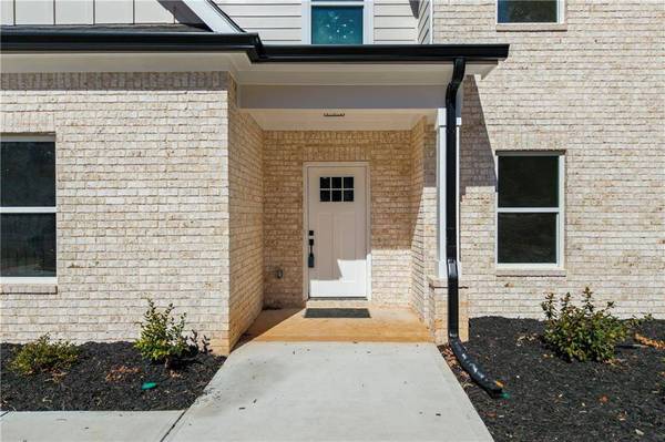 105 Windsong DR, Stockbridge, GA 30281