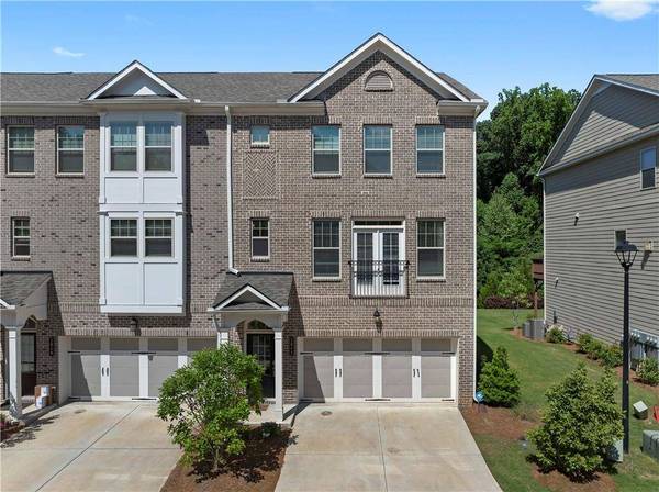 2042 Violet LN, Brookhaven, GA 30319