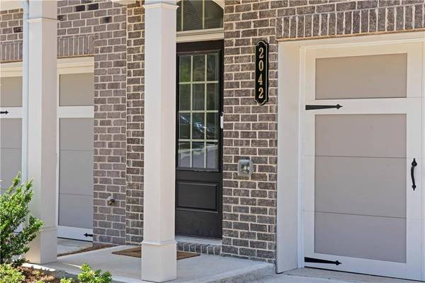 2042 Violet LN, Brookhaven, GA 30319
