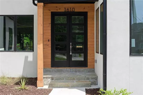 1610 Niskey Lake RD, Atlanta, GA 30331