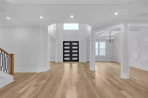 4255 Matisse LN, Fairburn, GA 30213