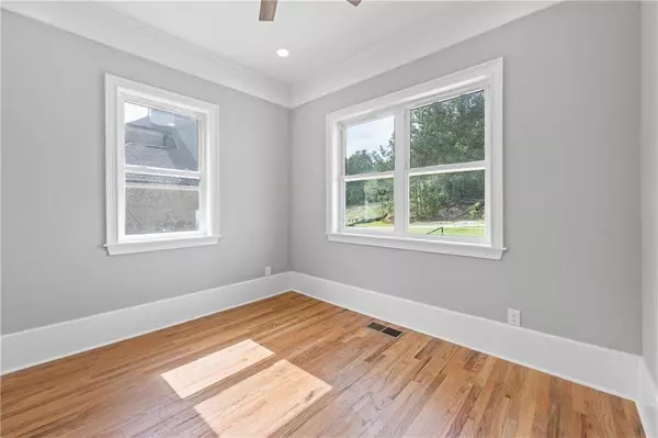 4267 Matisse LN, Fairburn, GA 30213