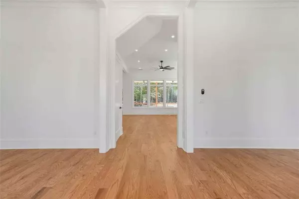 1525 Tapestry RDG, Lawrenceville, GA 30045