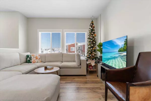 9601 114 AVE, Clairmont, AB T8X 0W7