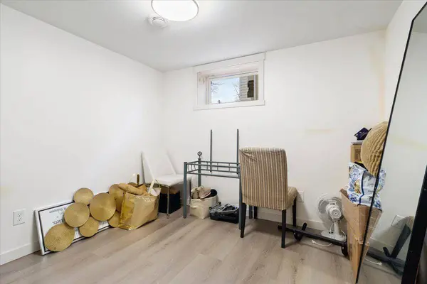 9904 85 AVE, Grande Prairie, AB T8V 0A2