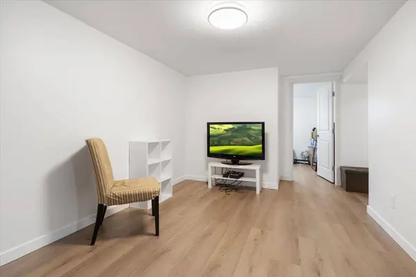 9904 85 AVE, Grande Prairie, AB T8V 0A2