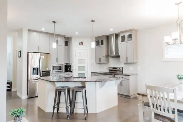 8877 85A AVE, Grande Prairie, AB T8X 0R5