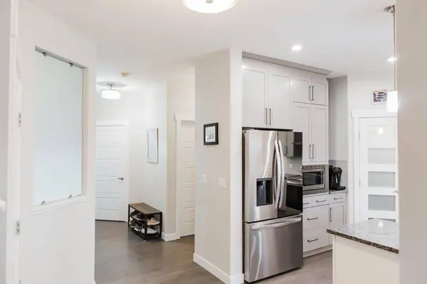 8877 85A AVE, Grande Prairie, AB T8X 0R5