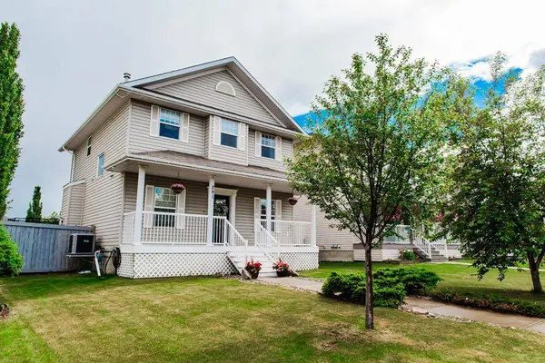 291 Pinnacle DR, Grande Prairie, AB T8W 2P8