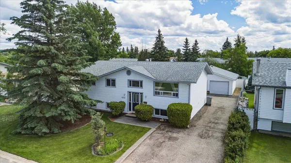 9255 99 AVE, Grande Prairie, AB T8V 3X4
