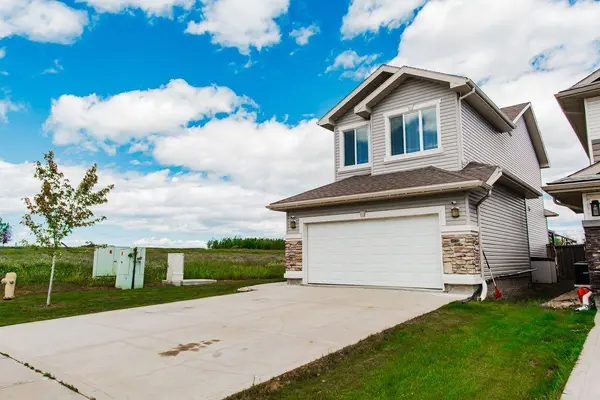 10261 85 ST, Grande Prairie, AB T8X 0K3