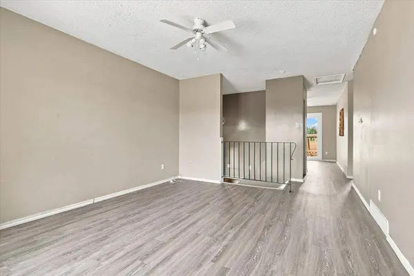 8113 SW 94 ST, Grande Prairie, AB T8V 5R4