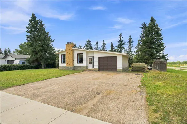1121 5 AVE