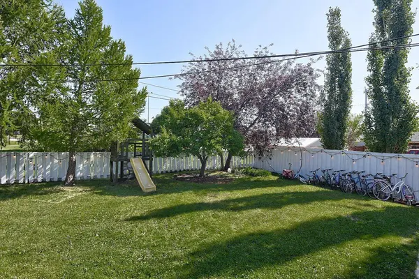10431 92A ST, Grande Prairie, AB T8V 3V6