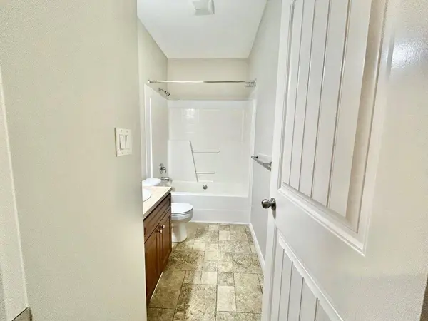 9229 Lakeland DR #105, Grande Prairie, AB T8X 0B8