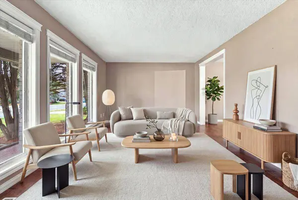 9814 75 AVE, Grande Prairie, AB T8V 4W9