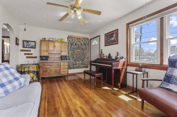 1998 W Mound Street, Columbus, OH 43223