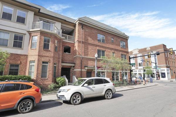 6 W Russell Street, Columbus, OH 43215