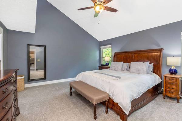 1770 Harrison Pond Drive, New Albany, OH 43054