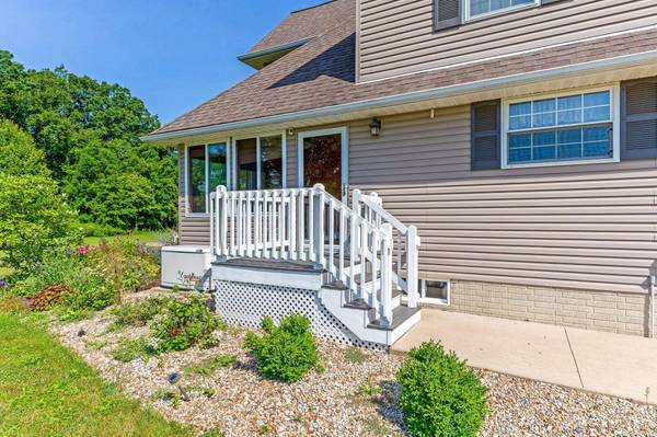 6247 State Route 61, Shelby, OH 44875