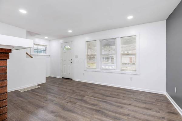 397 S Burgess Avenue, Columbus, OH 43204